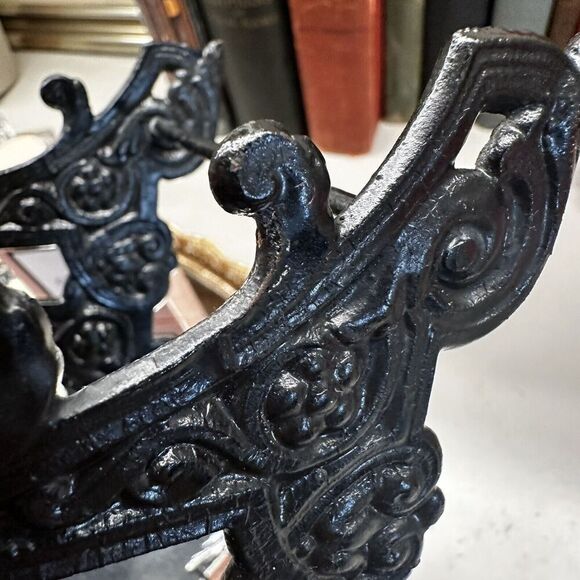 Vintage Cast Iron Victorian Quill Pen Pencil Stand Office Collectibles Rare Vtg - Picture 9 of 12